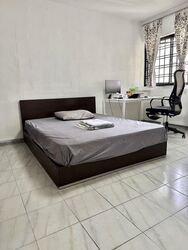 Blk 204 Bukit Batok Street 21 (Bukit Batok), HDB 4 Rooms #568275901